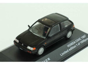 Honda civic, black 1987