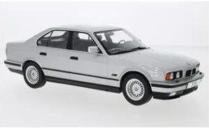 BMW 5er (E34), silver