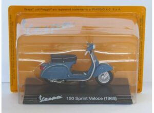 Vespa 150 sprint veloce, blue 1969
