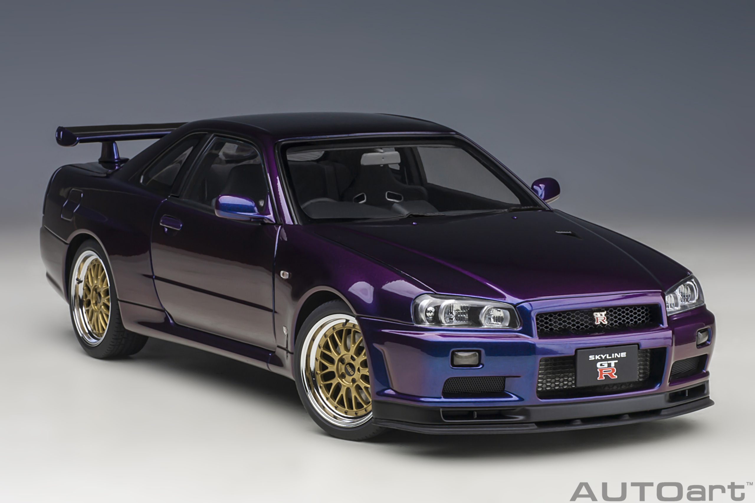 Nissan Skyline GT-R (R34) V-Spec II with BBS LM wheels (Midnight Purple III) - immagine 18