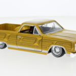 Chevrolet El Camino Lowrider, gold/Decorated aprox. 1:25