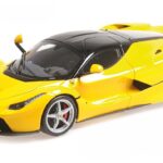 Ferrari Laferrari, yellow