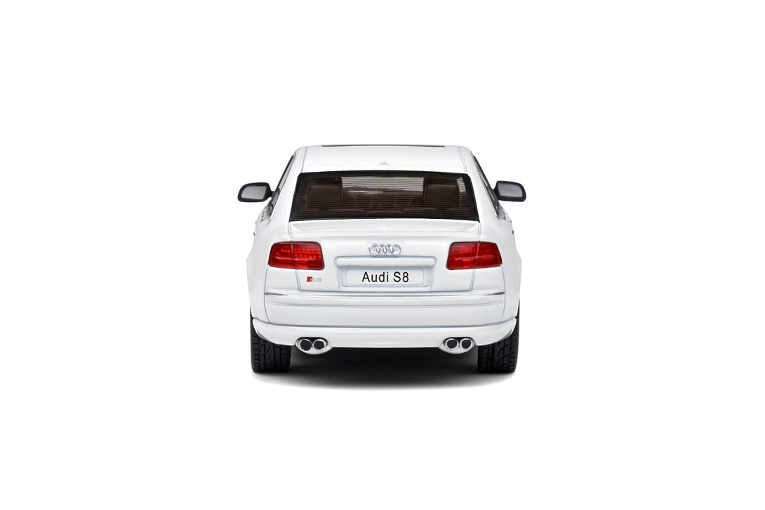 AUDI S8 (D3) WHITE – Bild 4