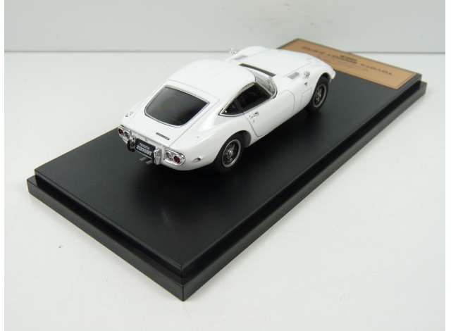 Toyota 2000 GT MF10, 1969 white - Image 3