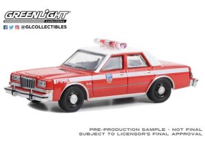 Plymouth Gran Fury FDNY (The Official Fire Department City of New York) Division Chief 5 *Fire & Rescue Series 4* 1985