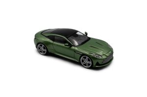 ASTON MARTIN DB12 GREEN 2023