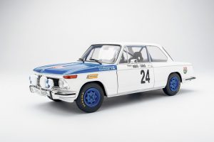 BMW 2002 TII WHITE #24 T.MAKINEN/P.EASTER RALLYE MONTE-CARLO 1969