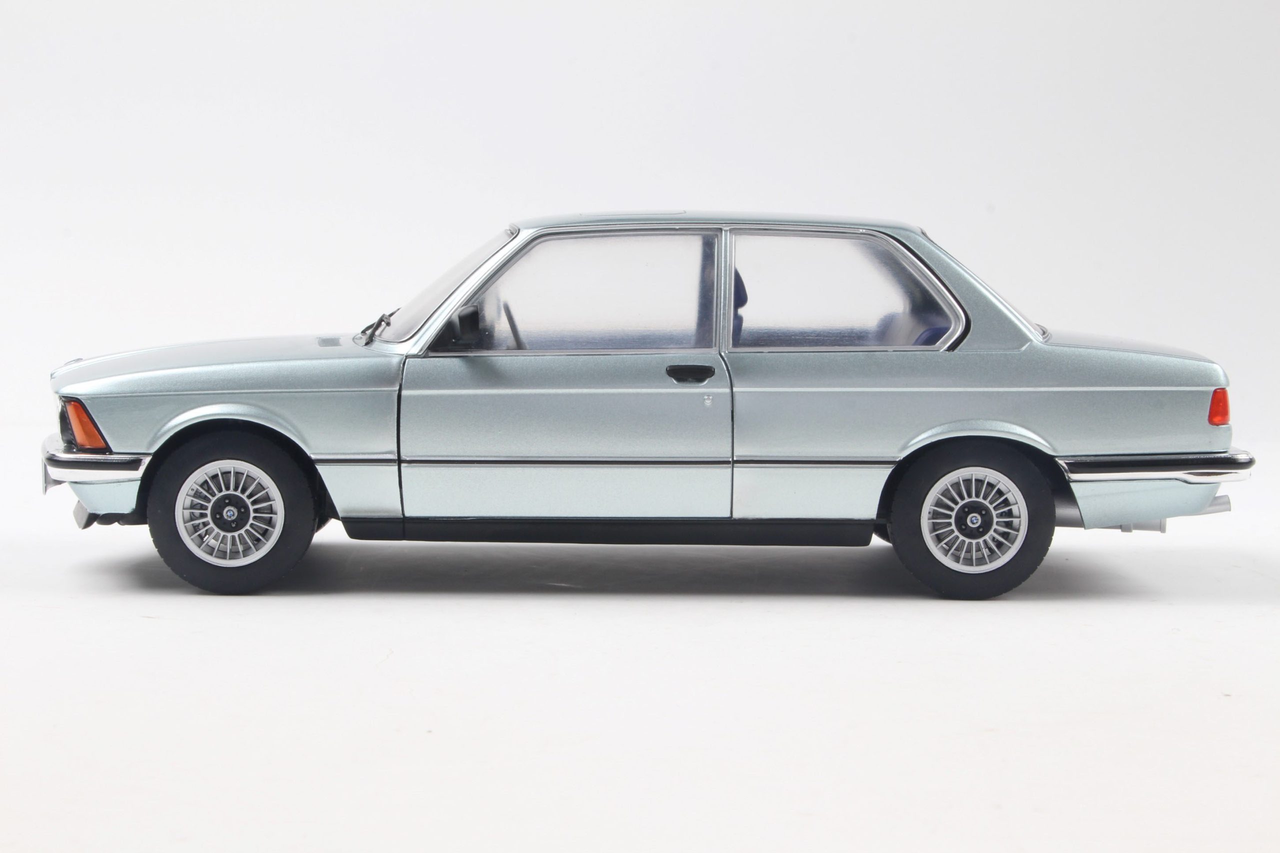 BMW E21 323I SAPHIRBLAU METALLIC 1980 - Image 10