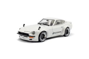 DATSUN 240Z ROCKET BUNNY WHITE 1973
