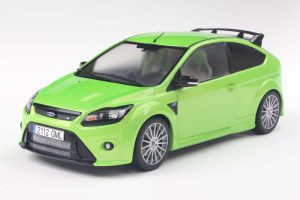 FORD FOCUS RS MK2 ULTIMATE GREEN METALLIC 2009