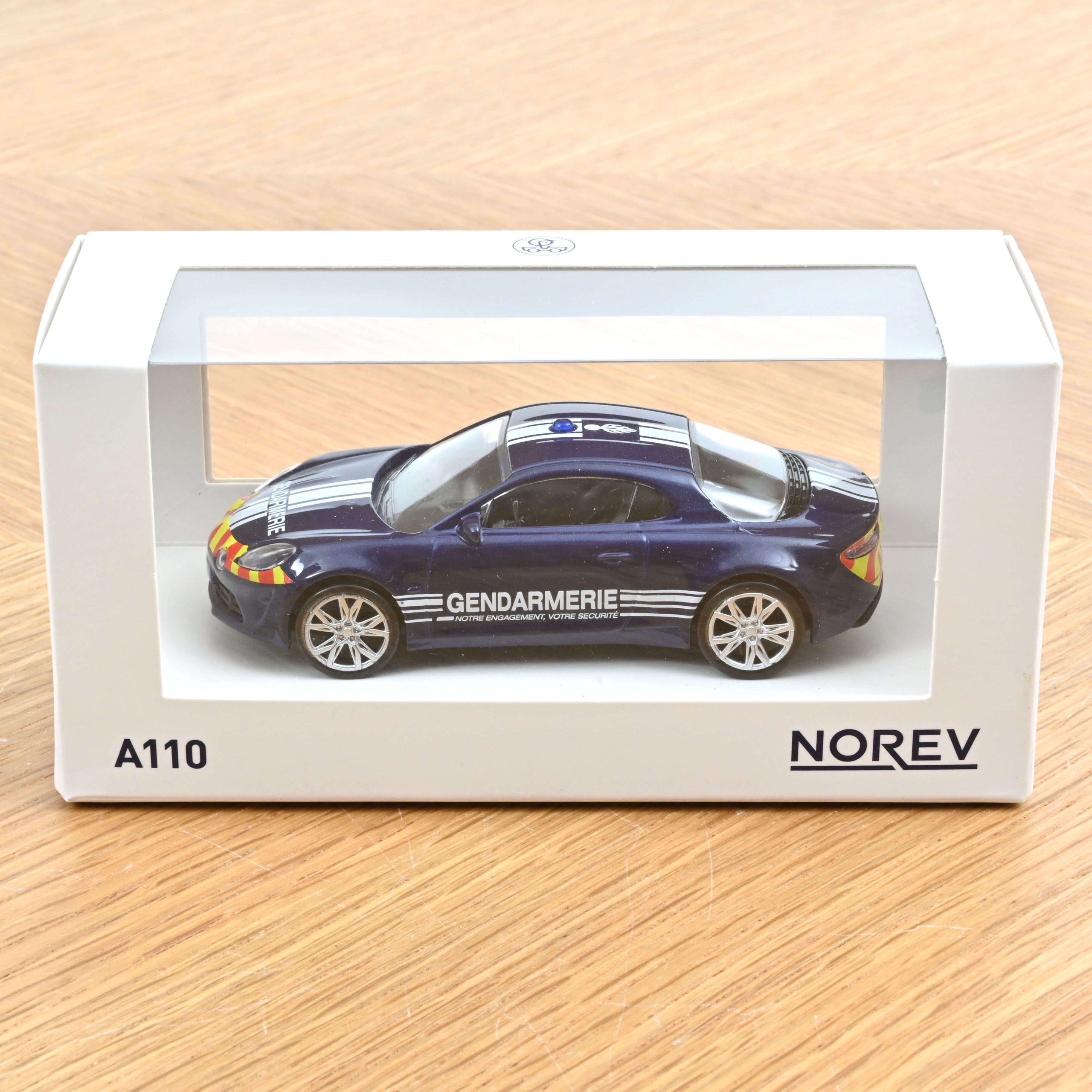 Alpine A110 2017 Gendarmerie Jet-car - Figura 2