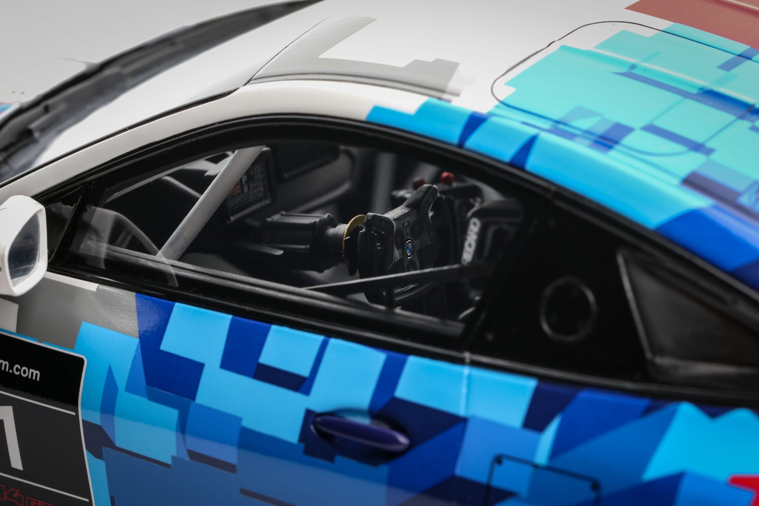 BMW M4 GT4 EVO 3.0L TURBO N 1 WHITE 2024 - Image 3