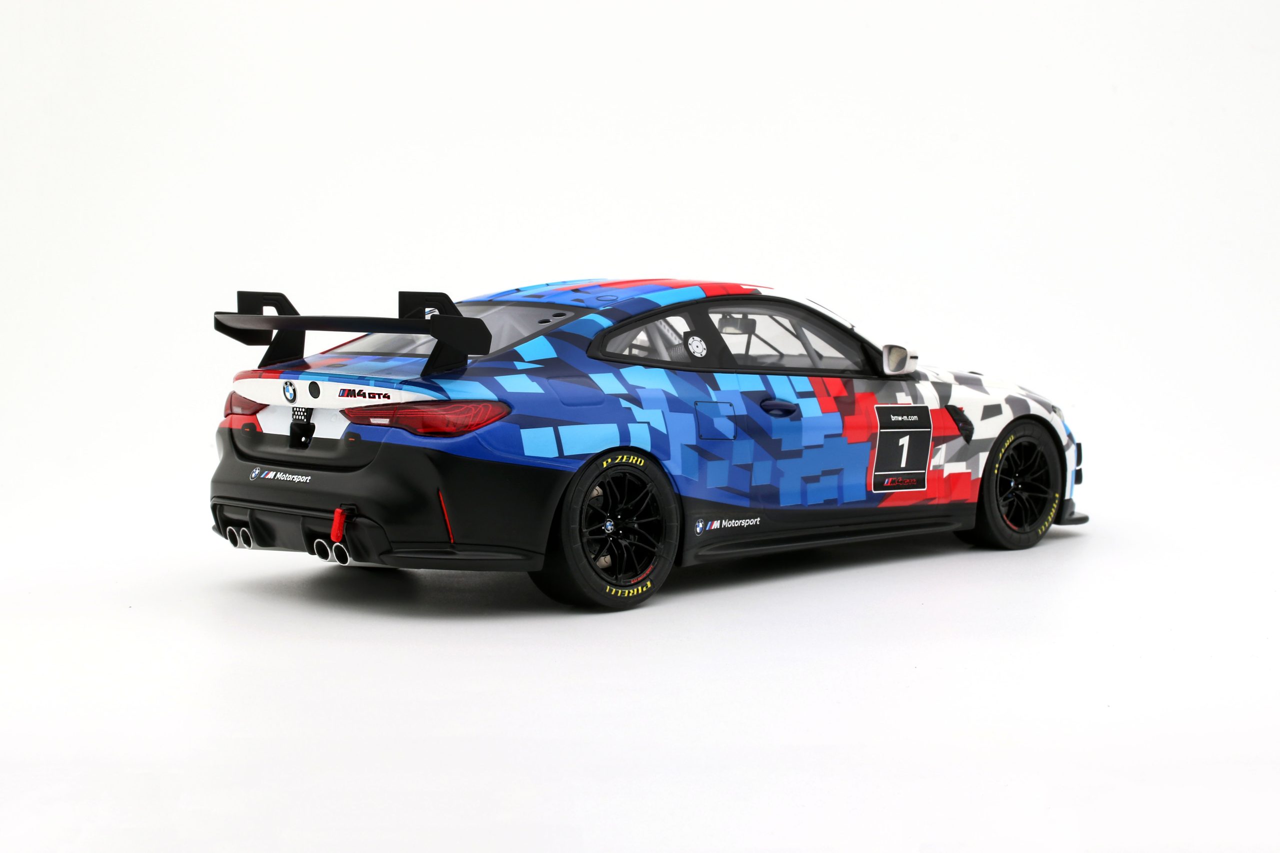 BMW M4 GT4 EVO 3.0L TURBO N 1 WHITE 2024 - Image 4