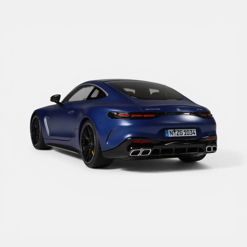 Mercedes-AMG GT 63 - immagine 2