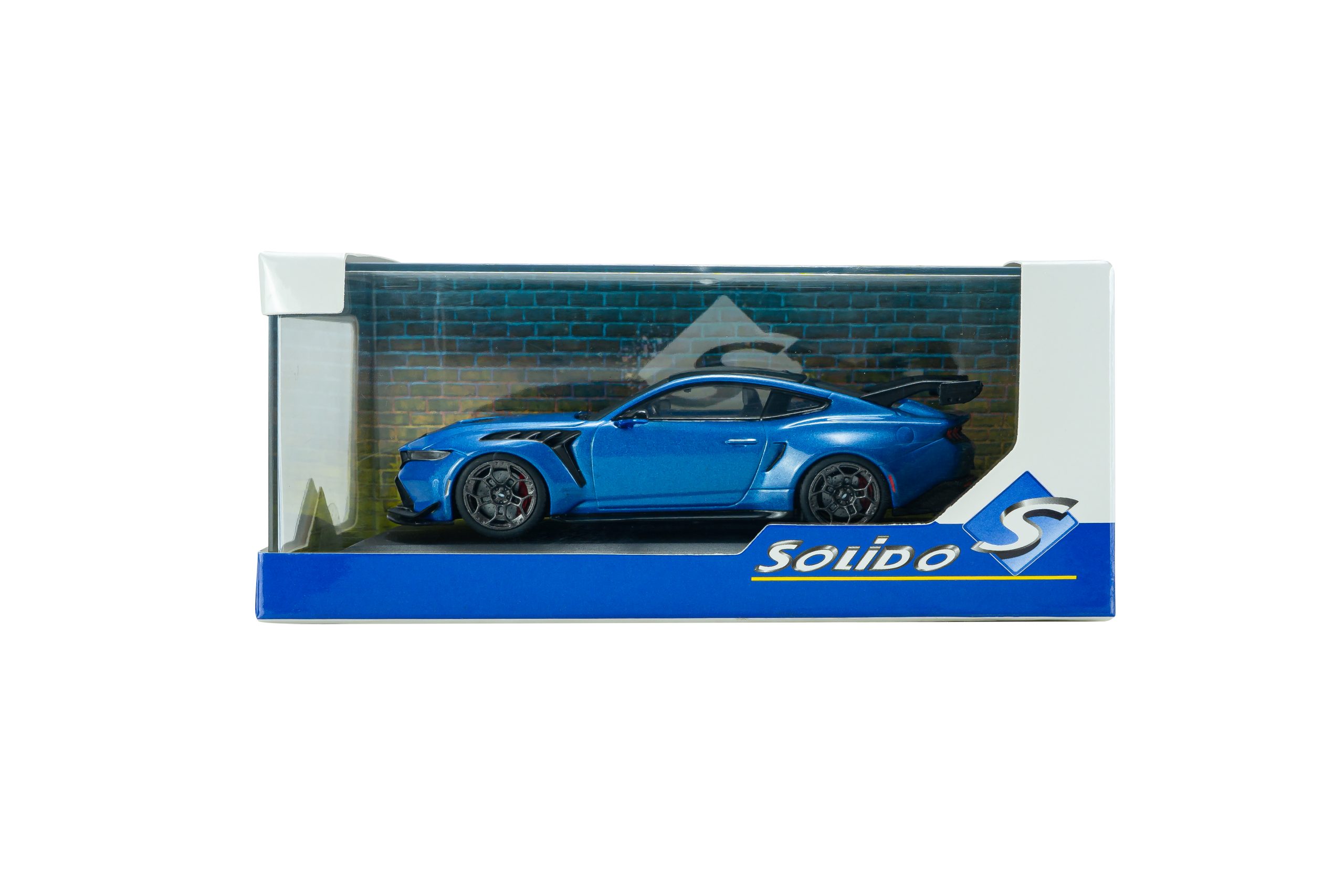 FORD MUSTANG GTD INDULGENT BLUE 2025 - Image 2
